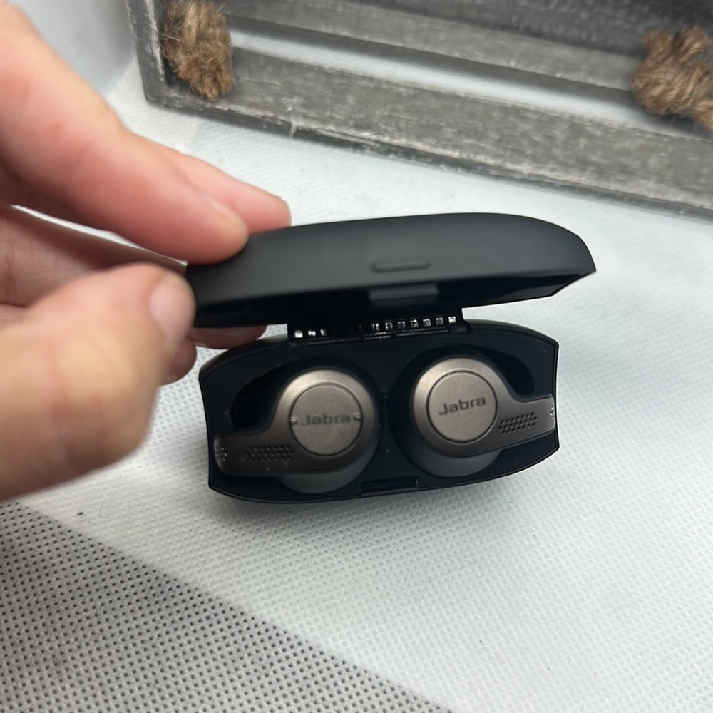 JABRA - Picture 3 of 4